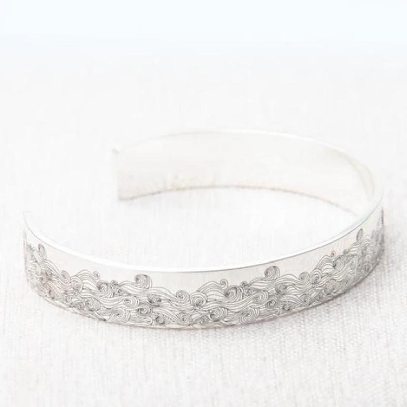 Speciale "Sister by Heart" Golven Armbanden