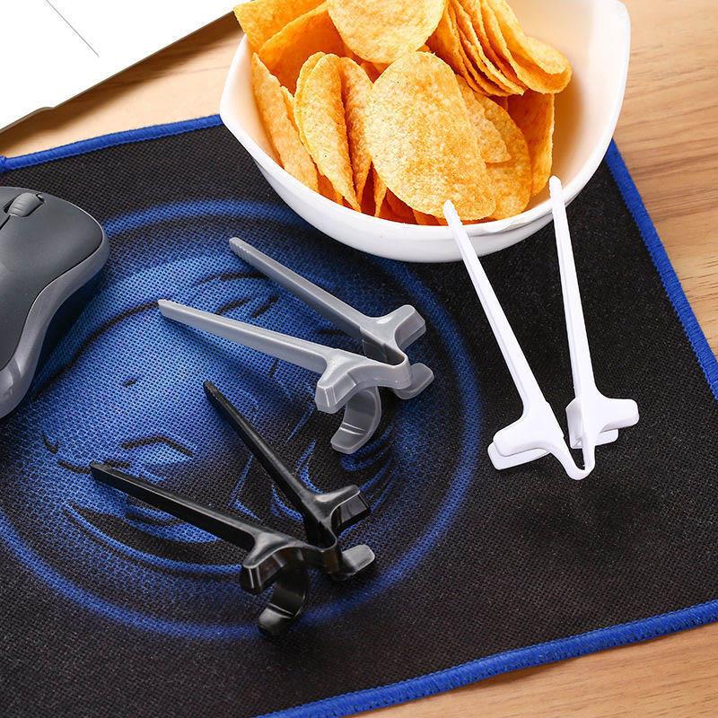 Handsfree Snack Vork™- Nooit meer een vies toetsenbord! (1 + 1 Gratis!)