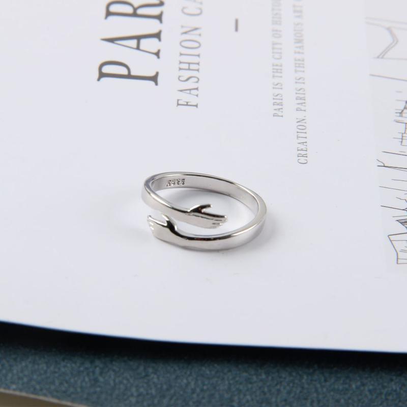 'Hug Me™' Ring - Omarm Ring
