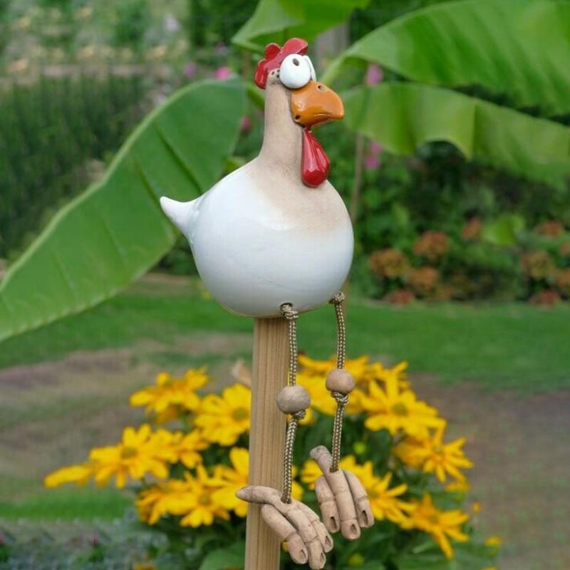 Vrolijke Keramische Kip - Eyecatcher voor in de tuin