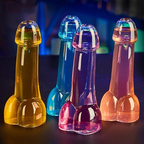GRAPPIG DRINKGLAS IN VORM VAN PENIS