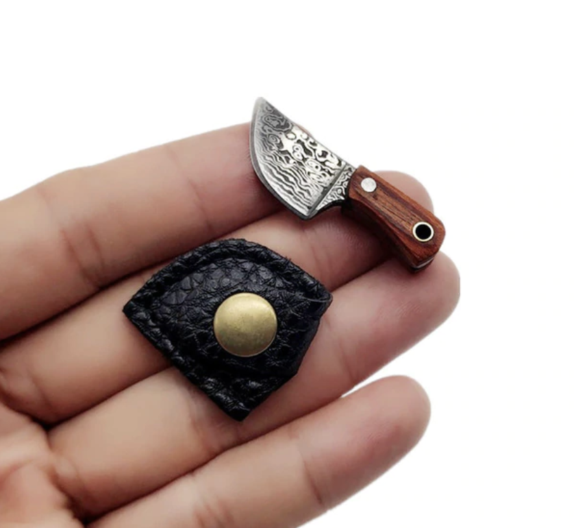 Sleutelhanger Mini Mes & Hoesje