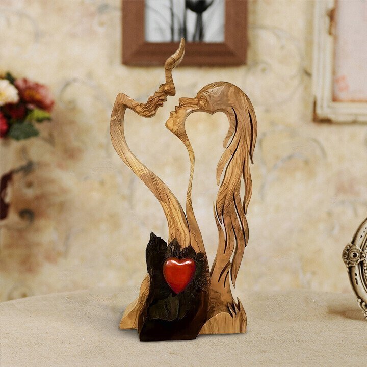 Houten Standbeeld - Liefdevolle Huis Decoratie!