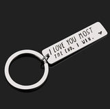Lieve & Grappige Sleutelhanger "I love you more"