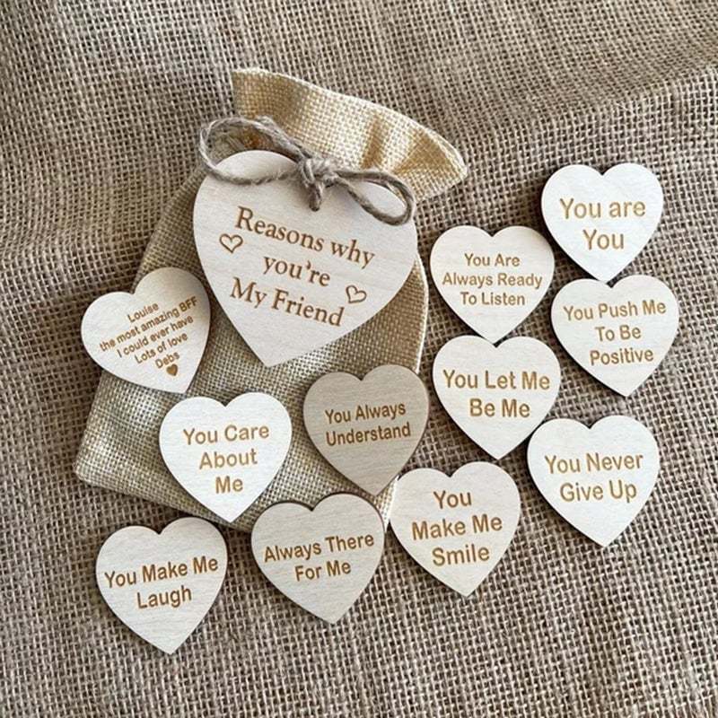 "Redenen Waarom je Mijn Vriend Bent" Houten Hartjes (10 Stuks)